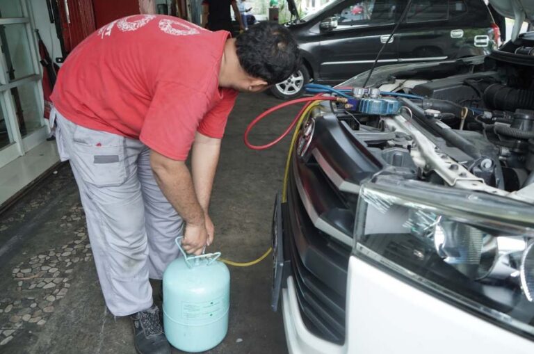 Kenali Apa Itu Refrigeran atau Freon AC Mobil Lebih Dalam