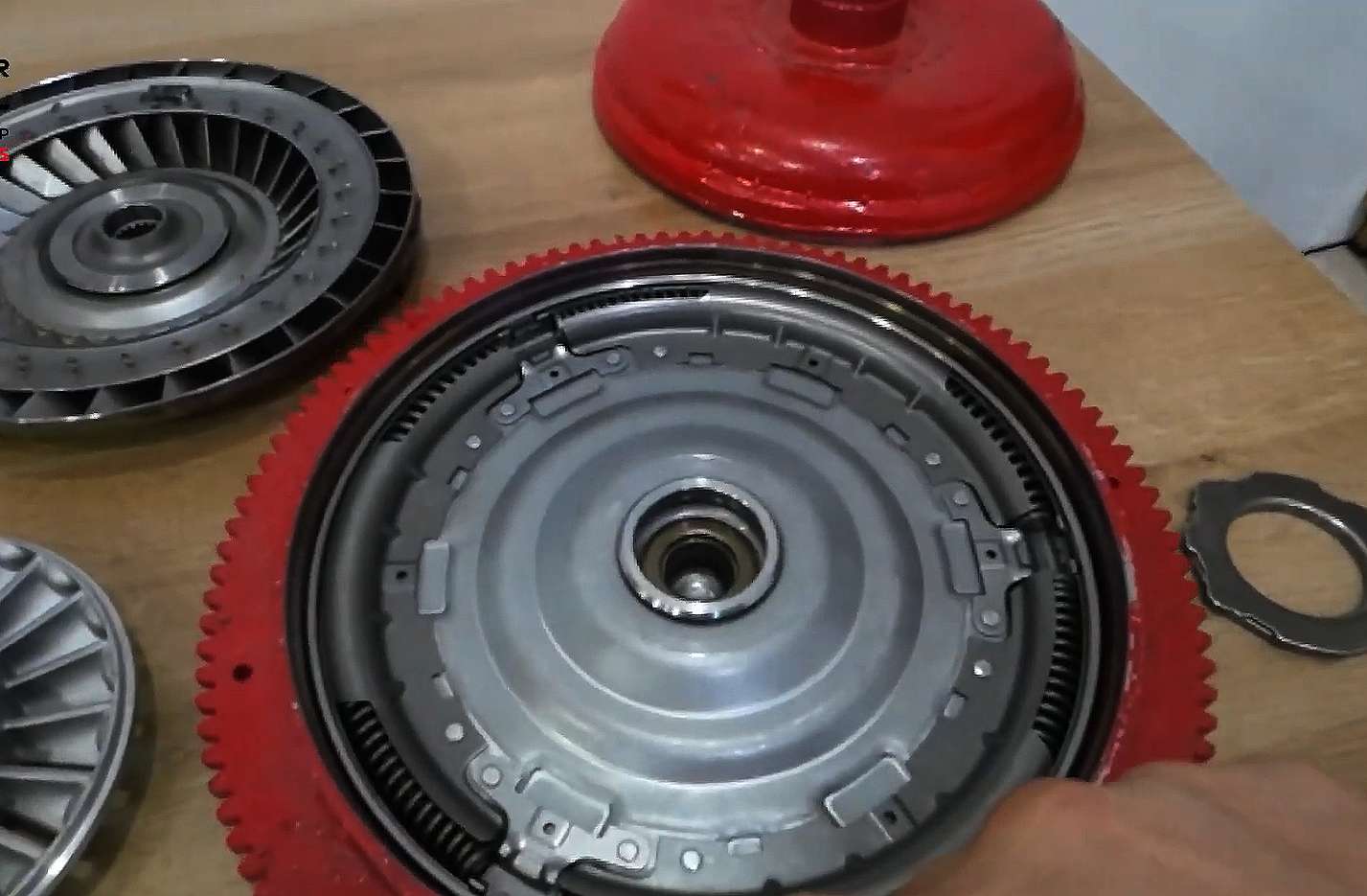 Mengenal Torque Converter Matic di Mobil